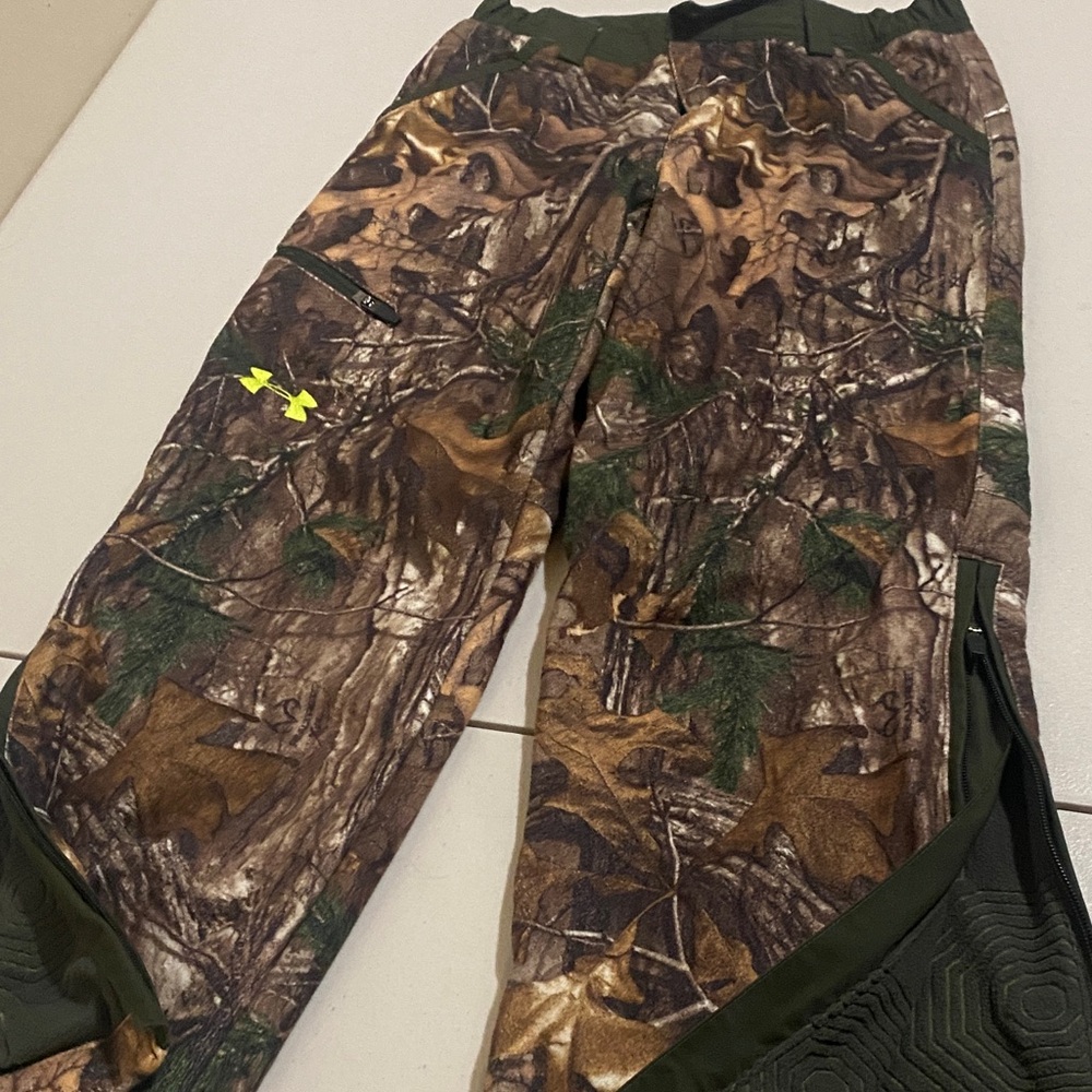 Under Armour Camouflage Pants “scent control”